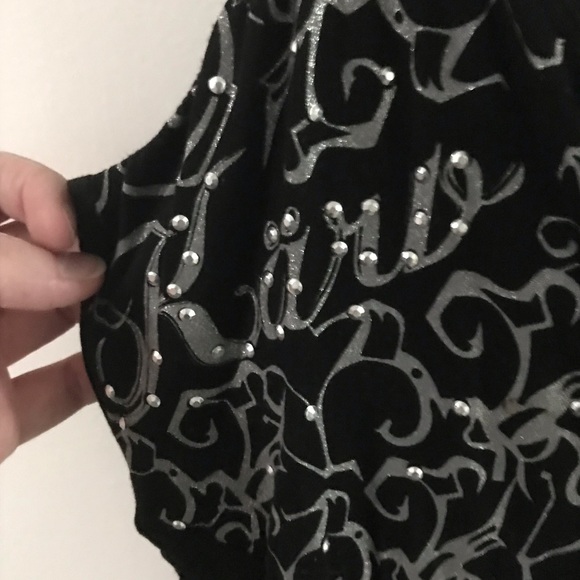 Soft, comfortable, designer short by Karv. - Picture 2 of 5